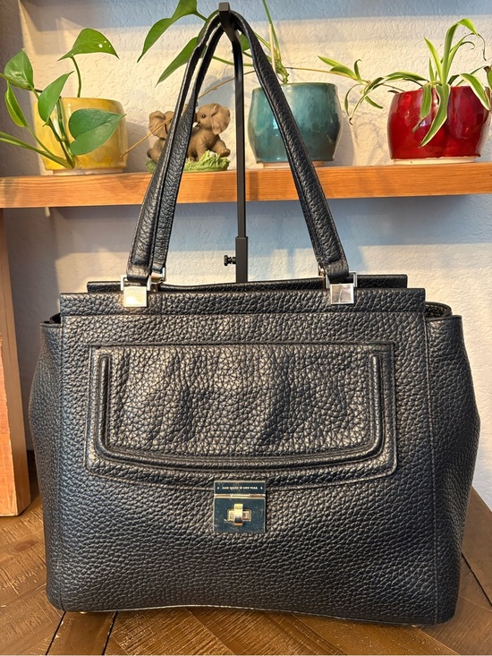 kate spade Handbags - 👛❤️Kate Spade New York Black Pebbled Leather Turnlock Tote Shoulder Bag Large